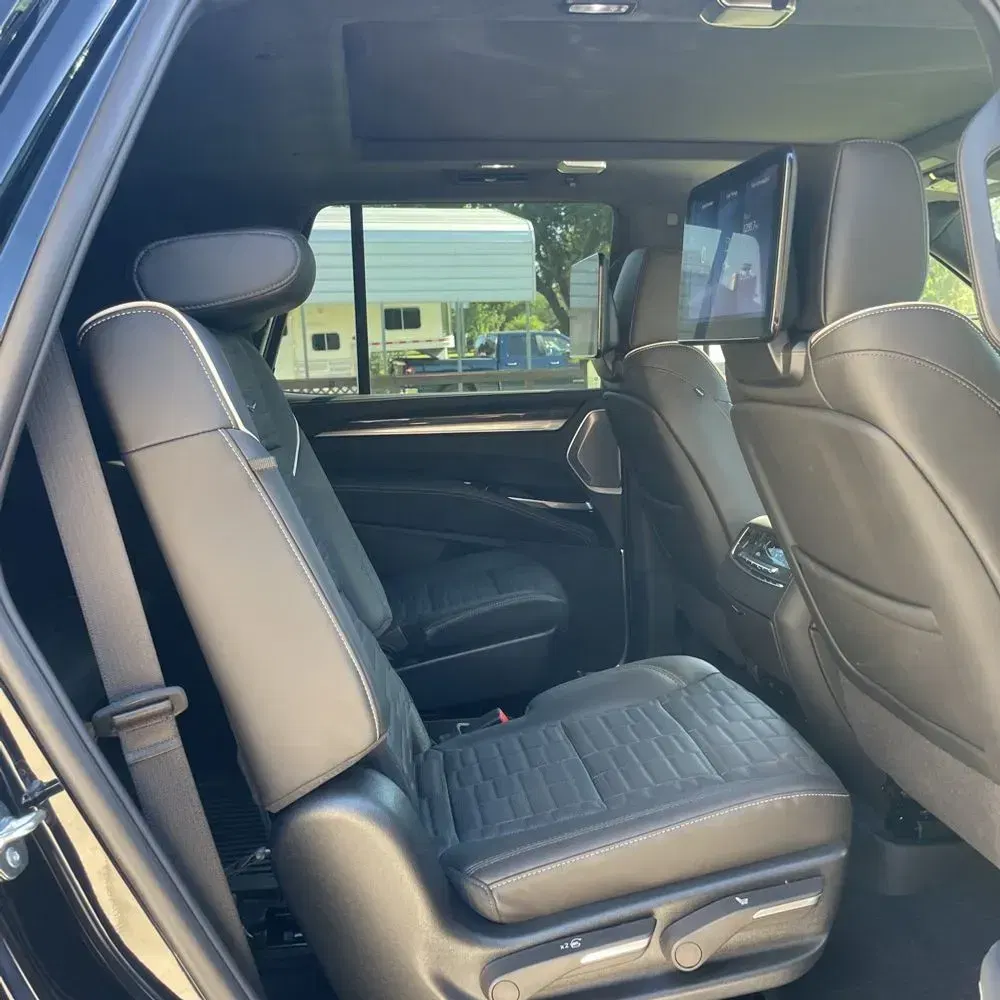 2025 Cadillac Escalade-V Base