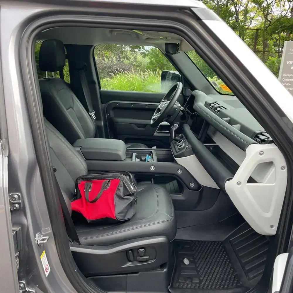 2024 Land Rover Defender 110 P400 S