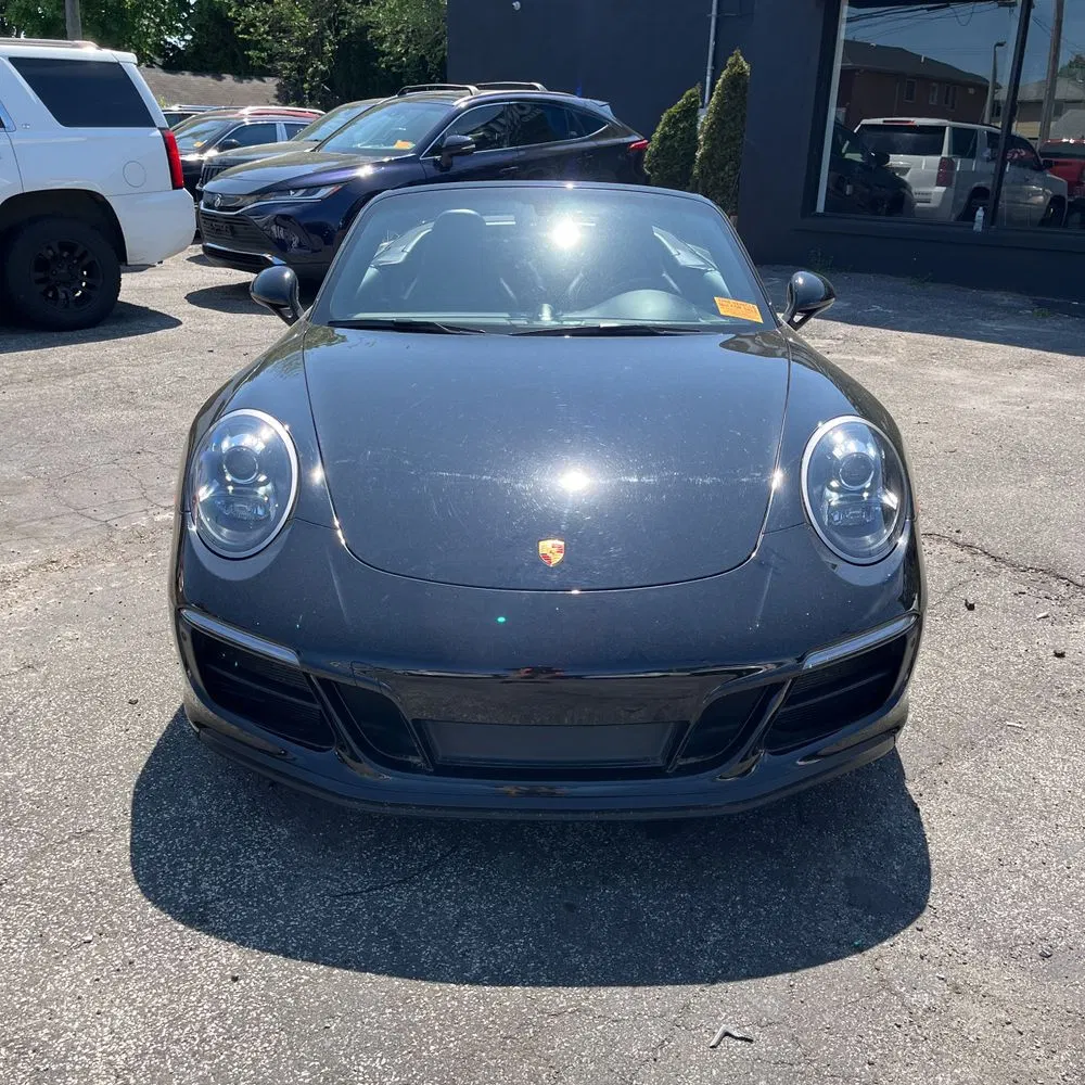 2019 Porsche 911 Carrera 4 GTS
