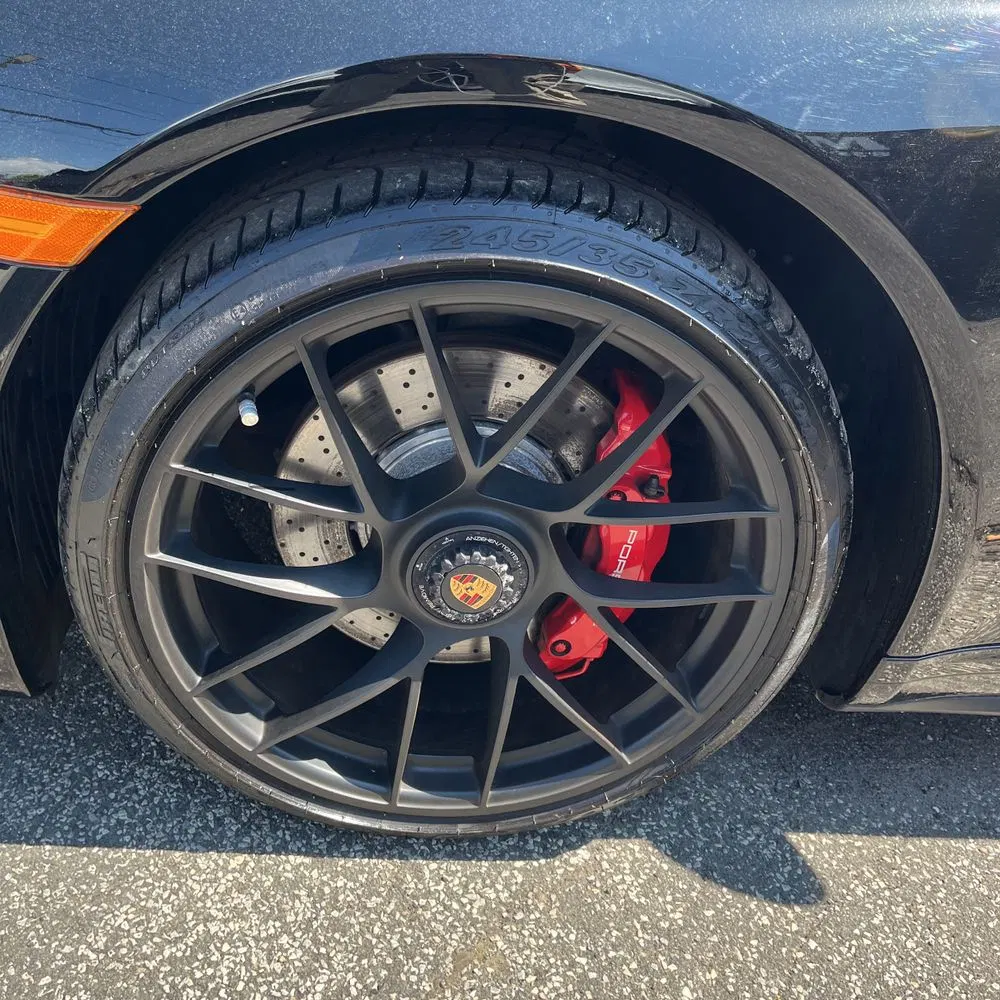 2019 Porsche 911 Carrera 4 GTS