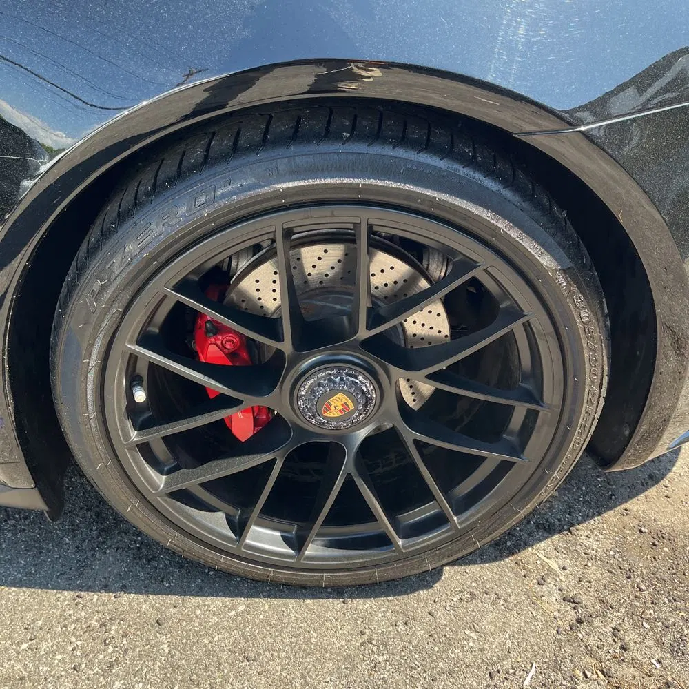 2019 Porsche 911 Carrera 4 GTS