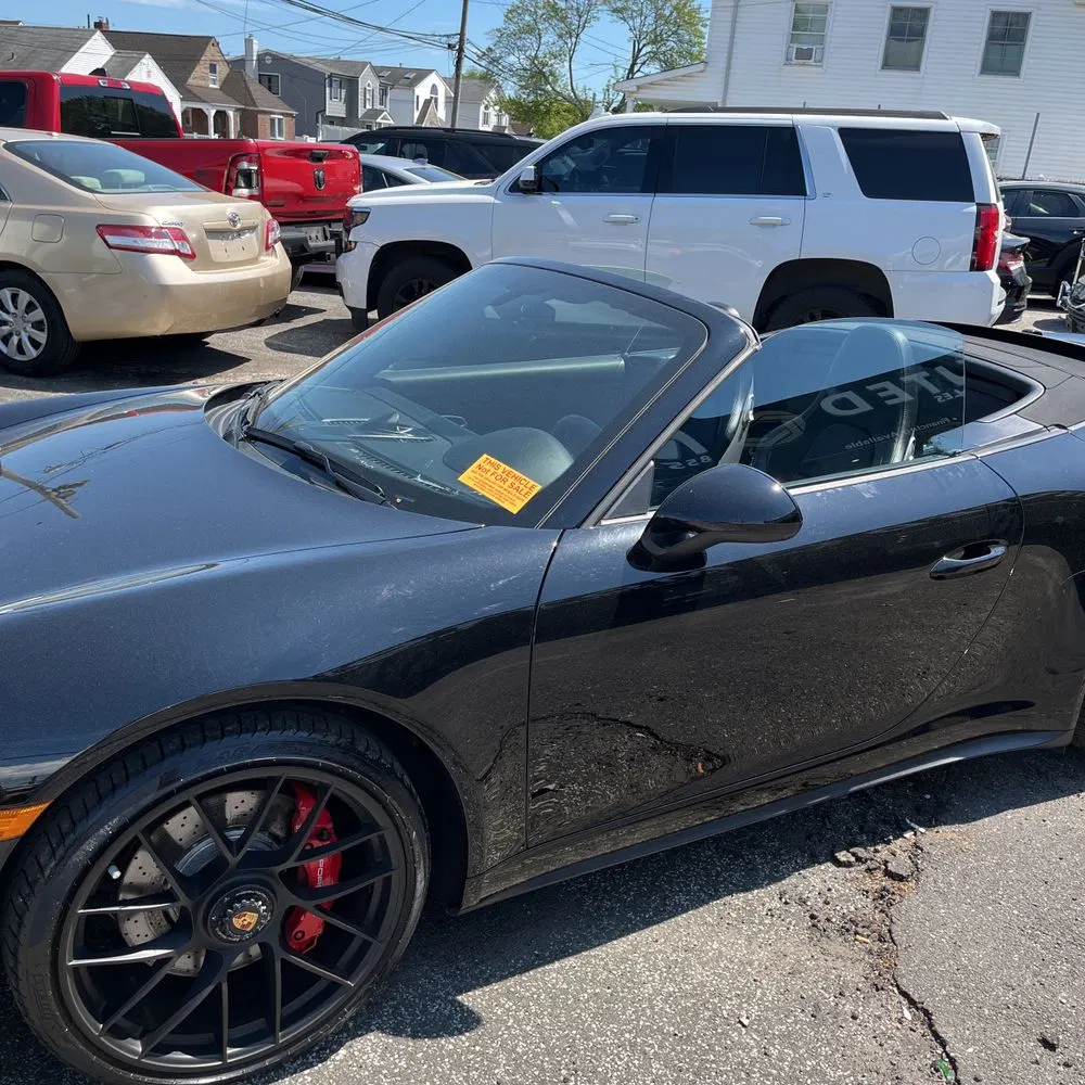 2019 Porsche 911 Carrera 4 GTS
