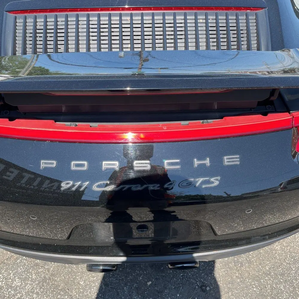 2019 Porsche 911 Carrera 4 GTS