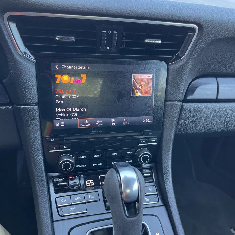 2019 Porsche 911 Carrera 4 GTS