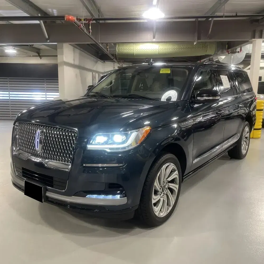 2022 Lincoln Navigator L Reserve
