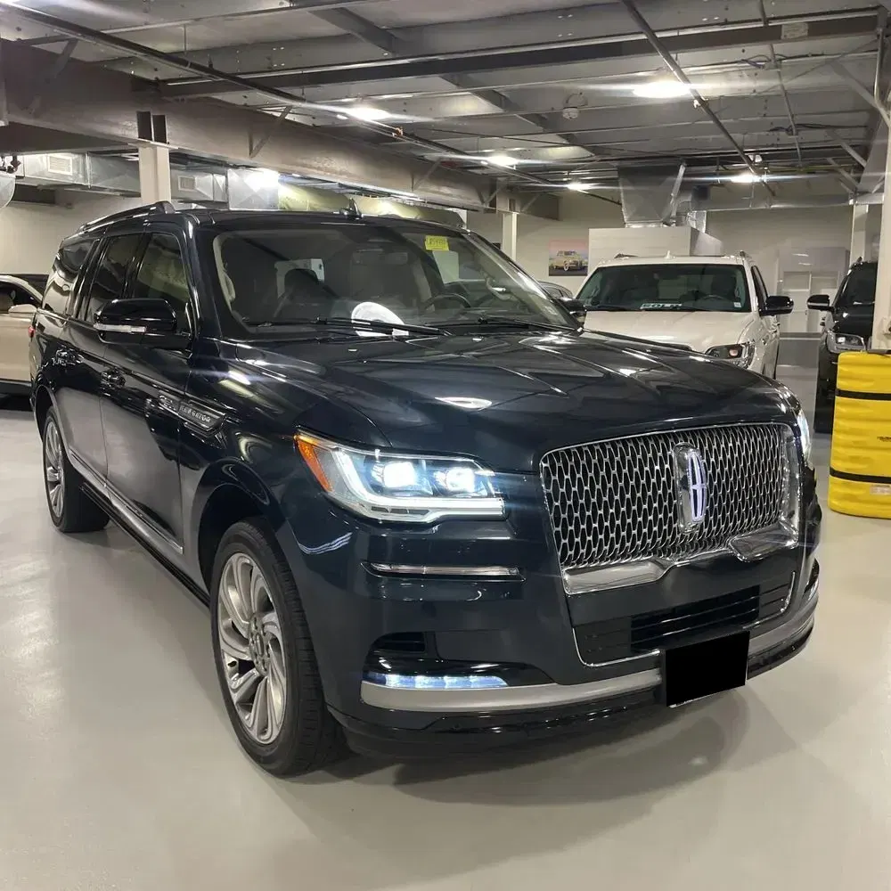 2022 Lincoln Navigator L Reserve