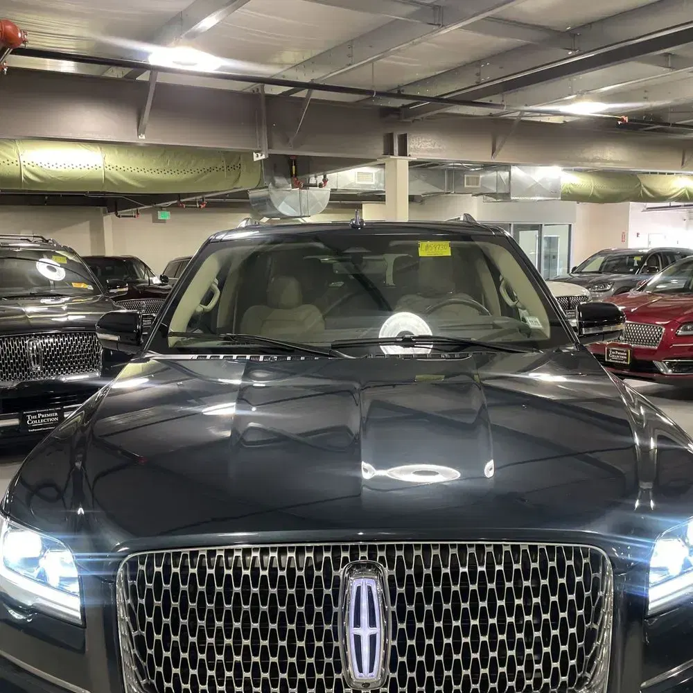 2022 Lincoln Navigator L Reserve