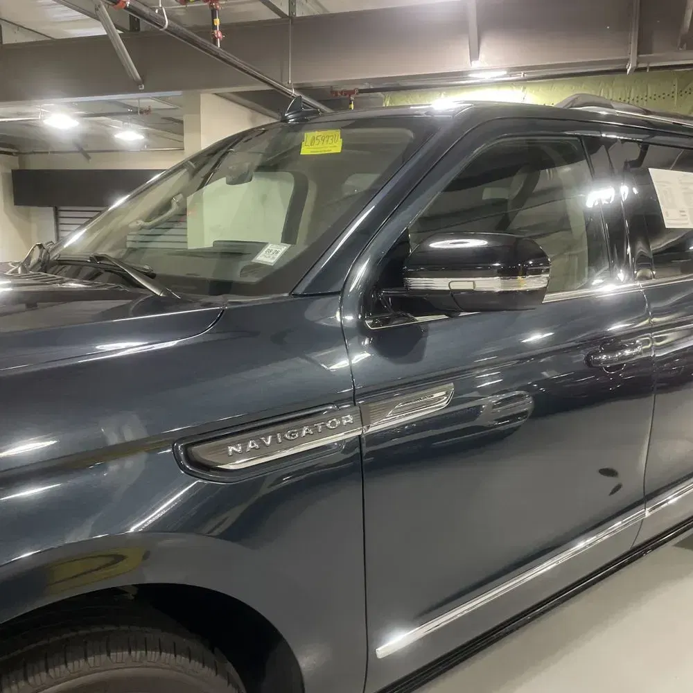 2022 Lincoln Navigator L Reserve