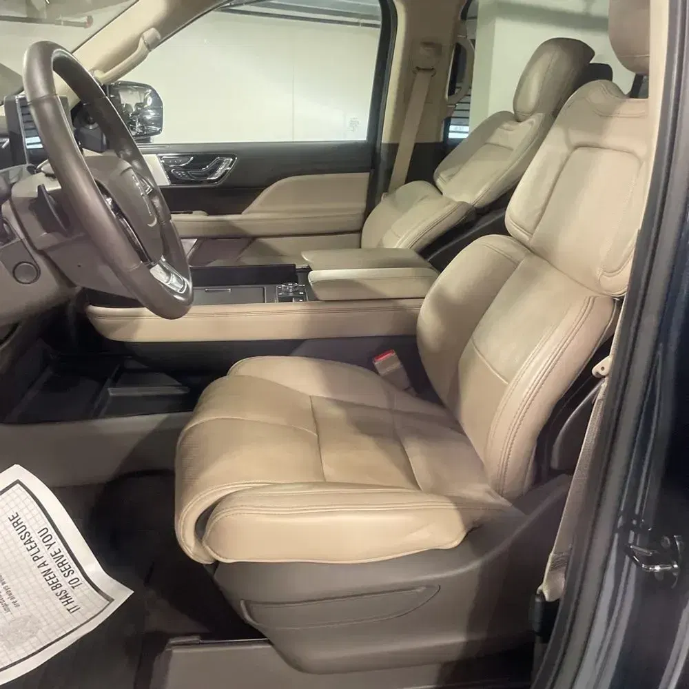 2022 Lincoln Navigator L Reserve