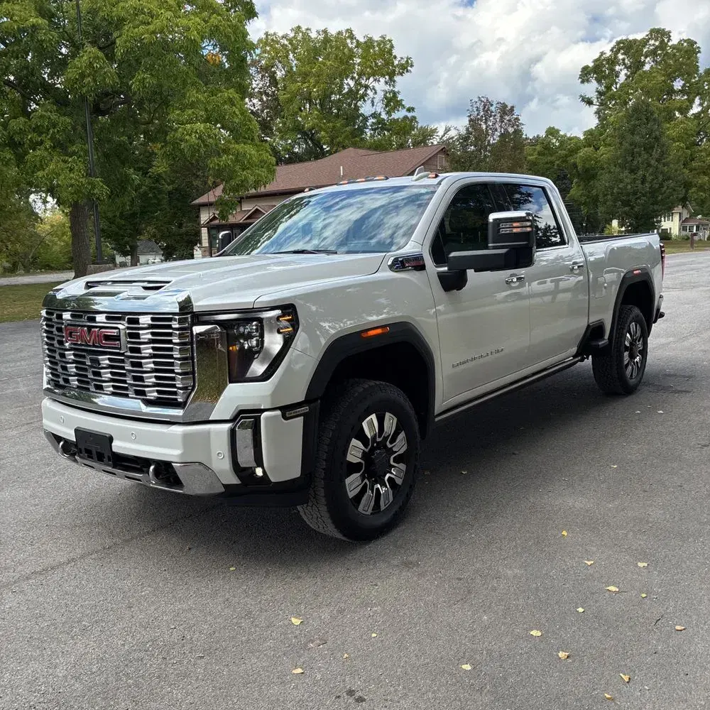 2025 GMC Sierra 3500 Denali