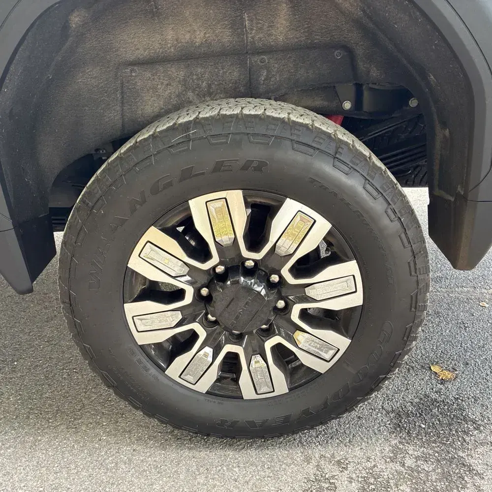 2025 GMC Sierra 3500 Denali