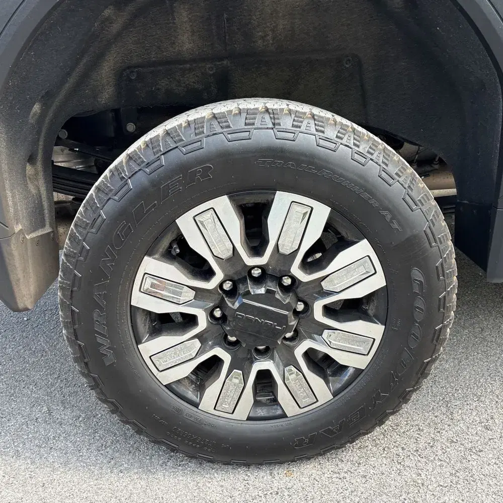 2025 GMC Sierra 3500 Denali