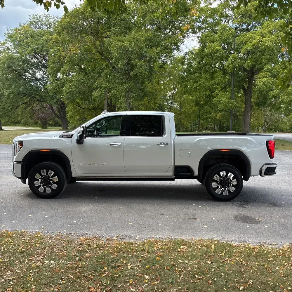 2025 GMC Sierra 3500 Denali