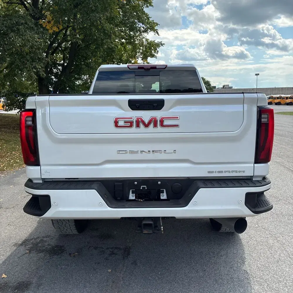 2025 GMC Sierra 3500 Denali