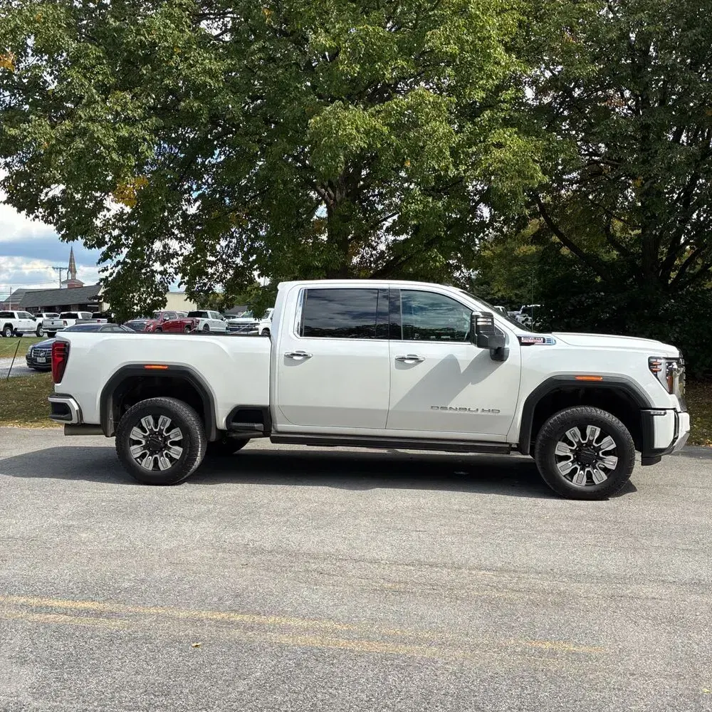 2025 GMC Sierra 3500 Denali