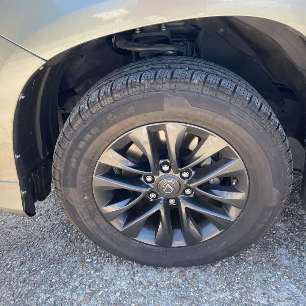 2022 Lexus GX 460 Base