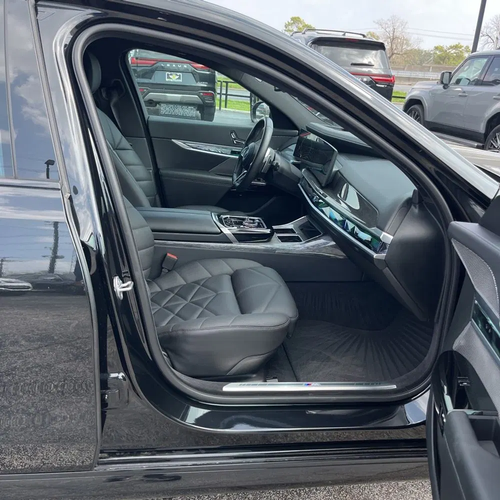 2023 BMW 7-Series 740i 4D Sedan