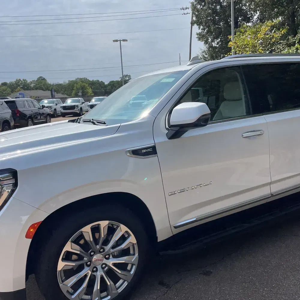 2024 GMC Yukon XL Denali