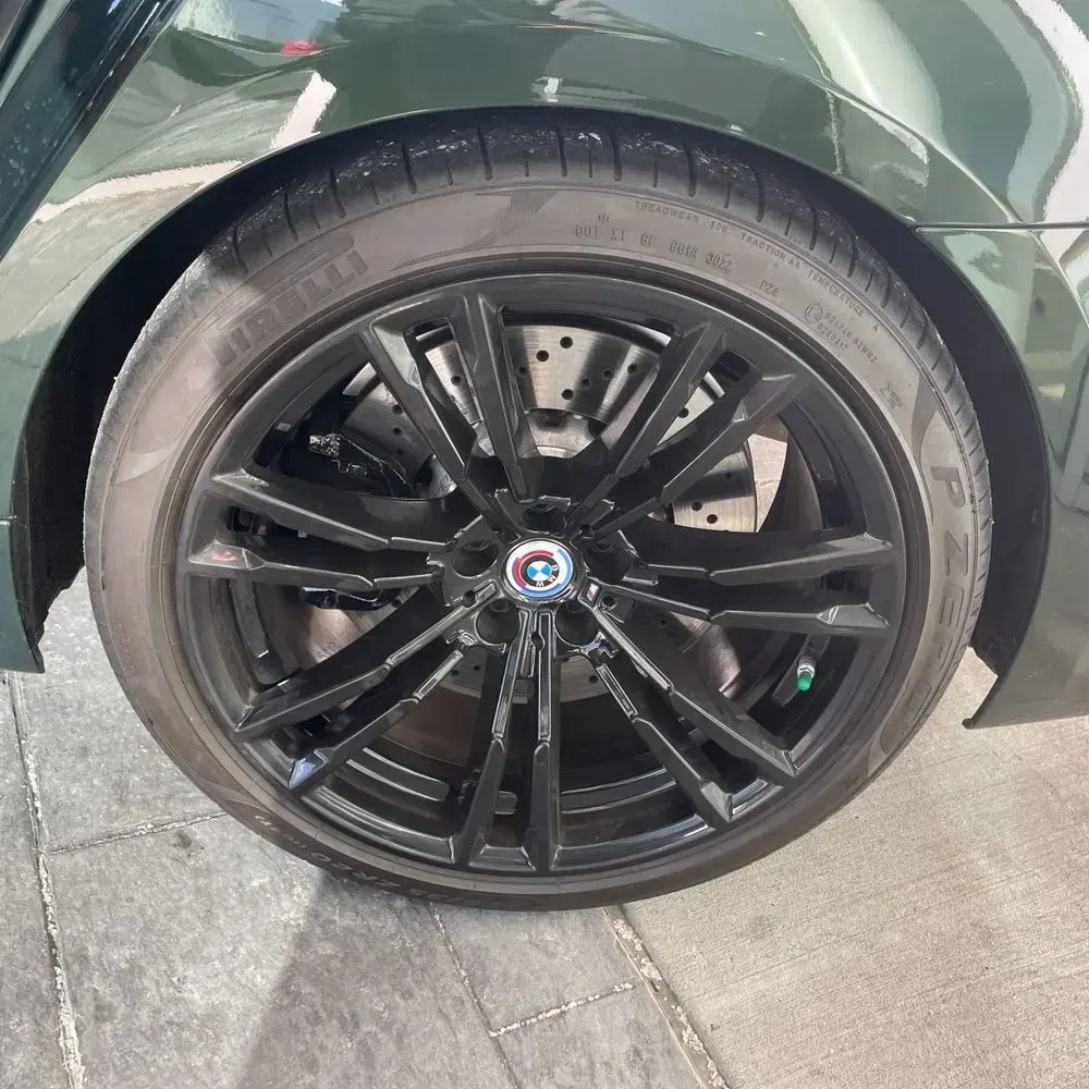 2023 BMW M5