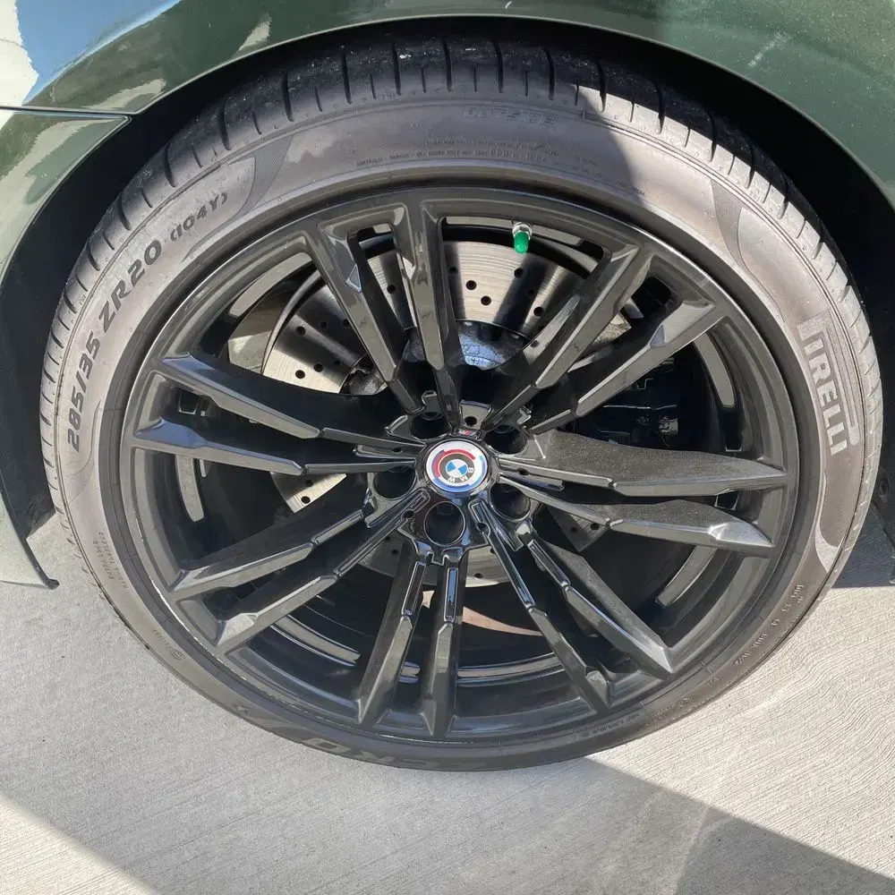 2023 BMW M5