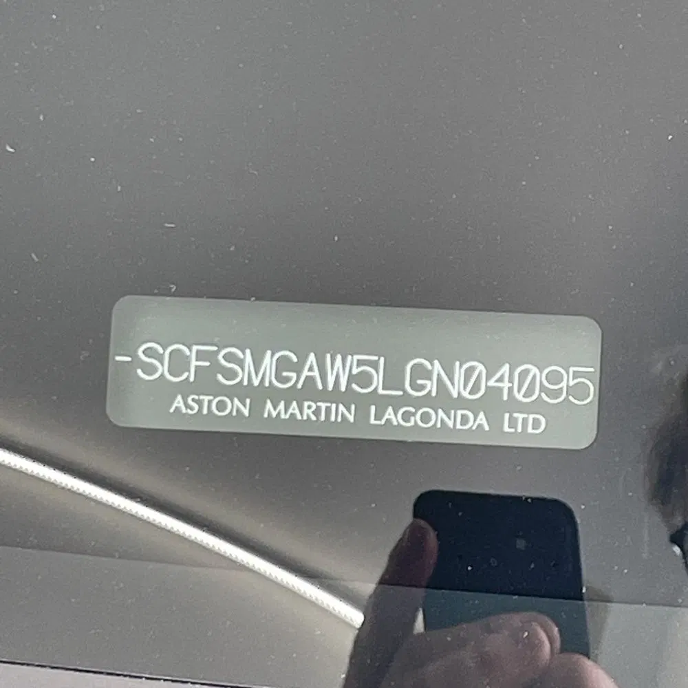2020 Aston Martin Vantage Base