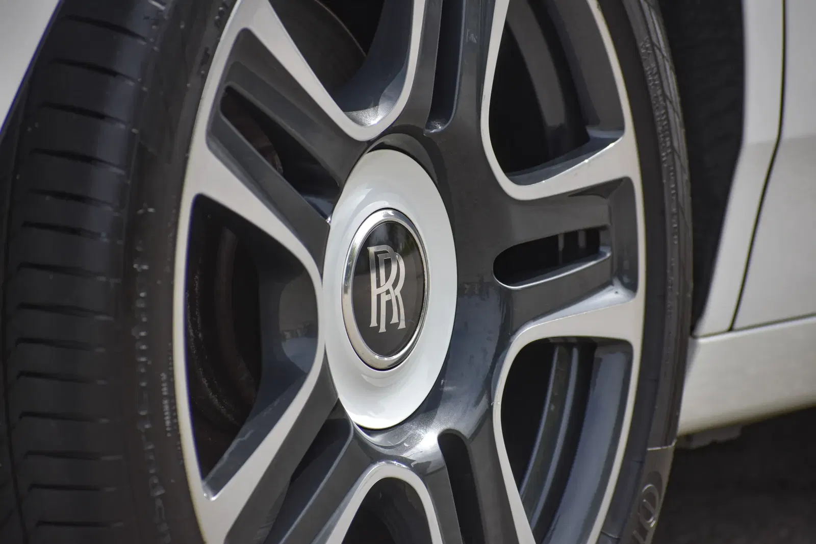 2019 Rolls-Royce Ghost