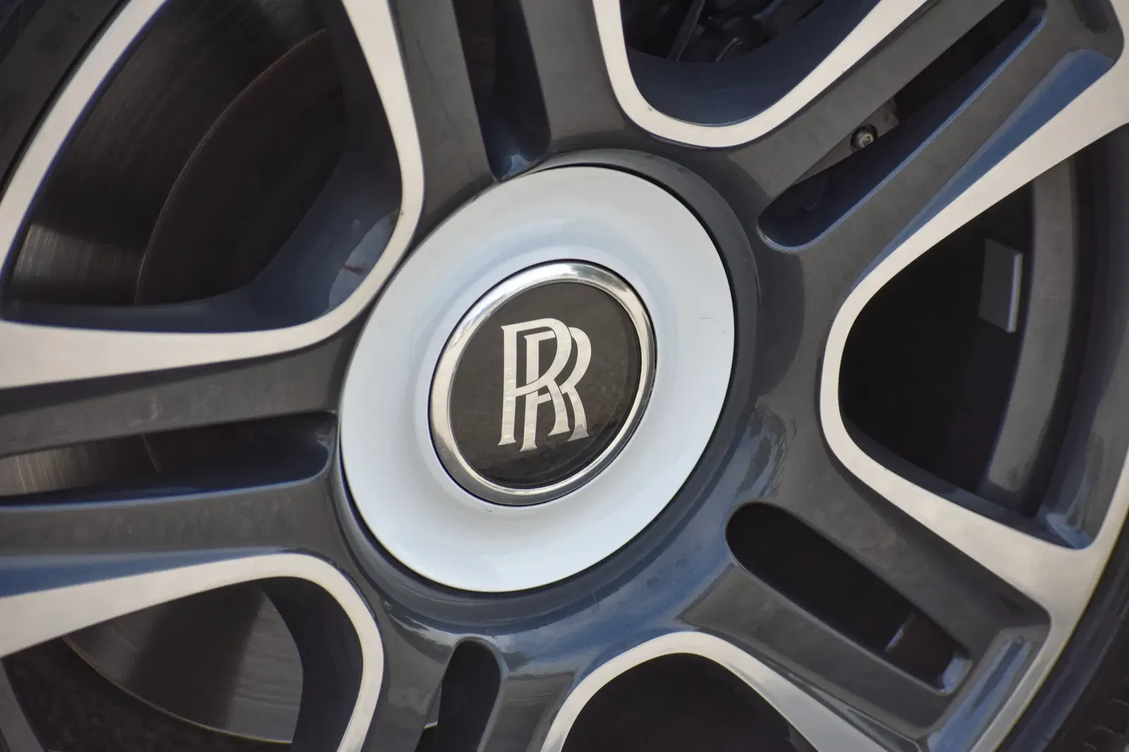 2019 Rolls-Royce Ghost