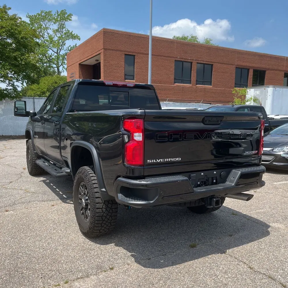 2024 Chevrolet Silverado 2500HD ZR2