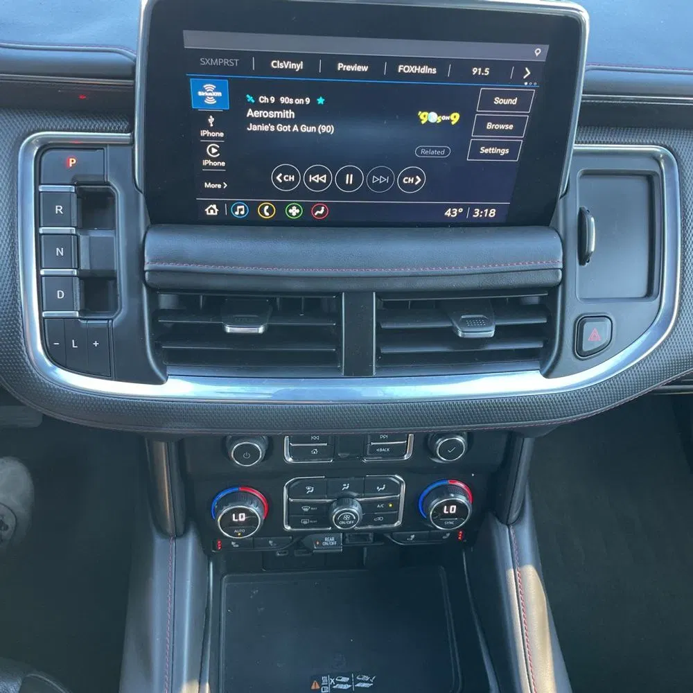 2021 Chevrolet Suburban RST