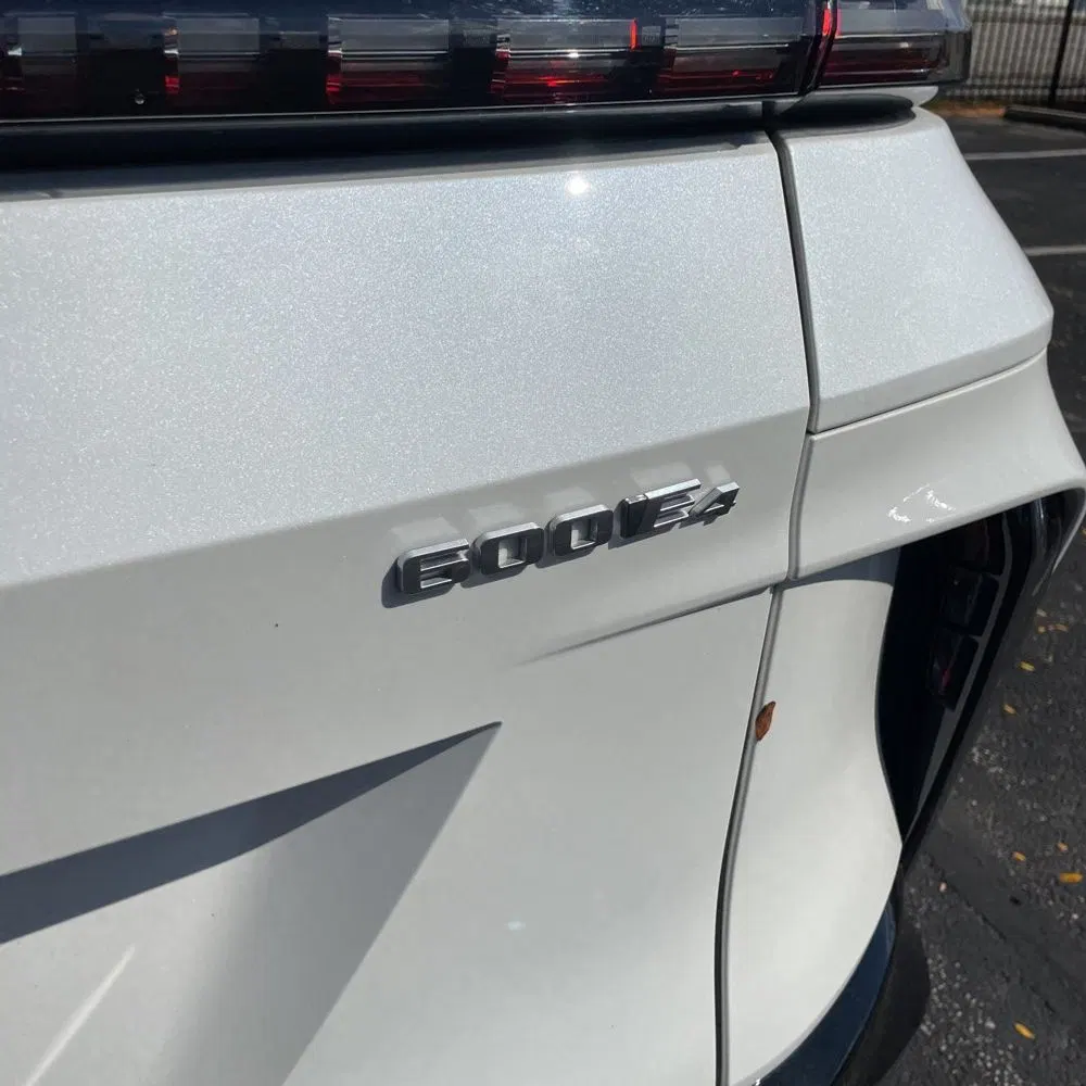 2024 Cadillac LYRIQ Luxury 3