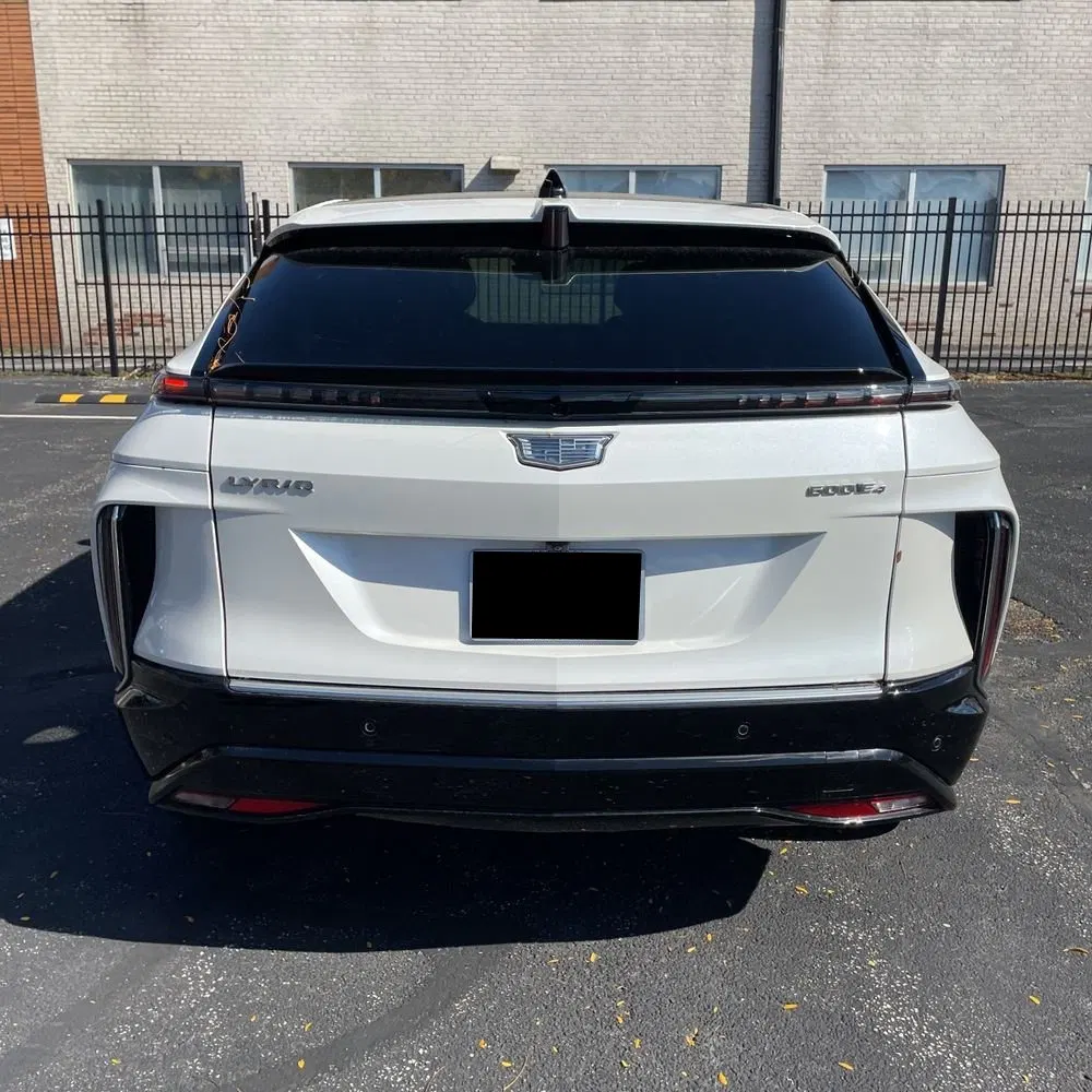 2024 Cadillac LYRIQ Luxury 3