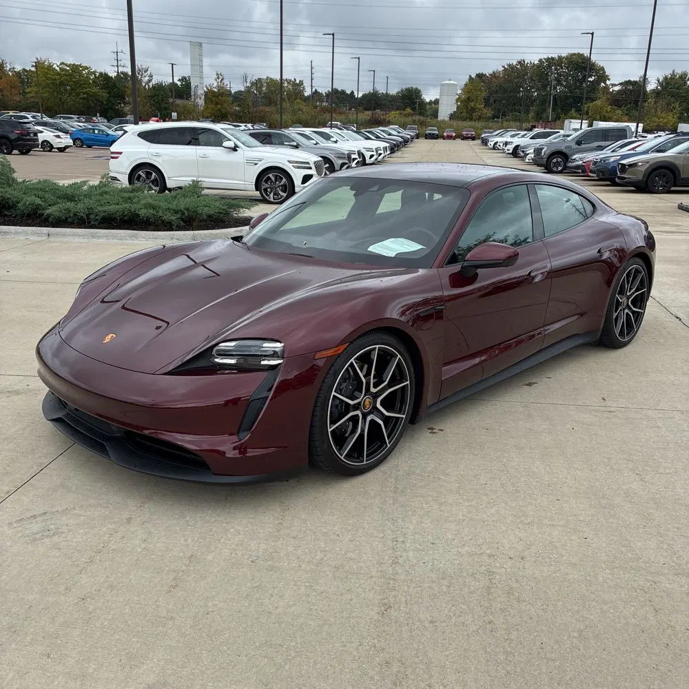 2022 Porsche Taycan Base