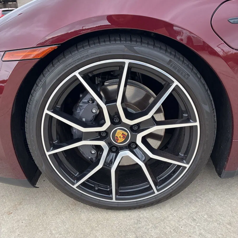 2022 Porsche Taycan Base