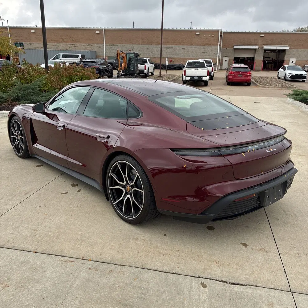 2022 Porsche Taycan Base