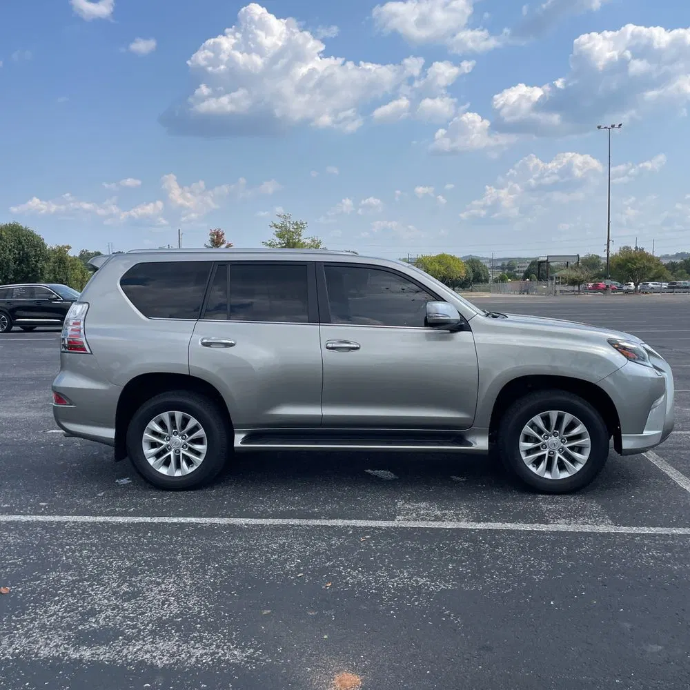 2023 Lexus GX 460 Base