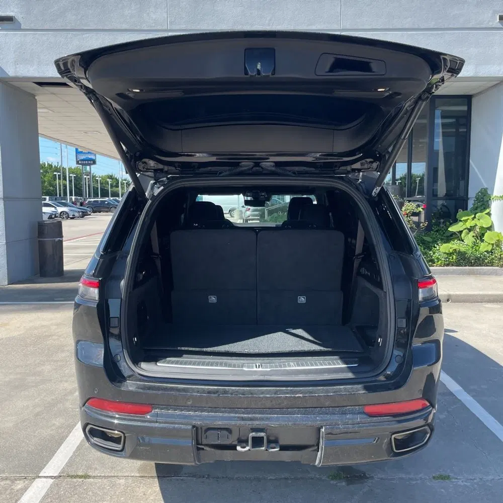 2023 Jeep Grand Cherokee L Summit Reserve