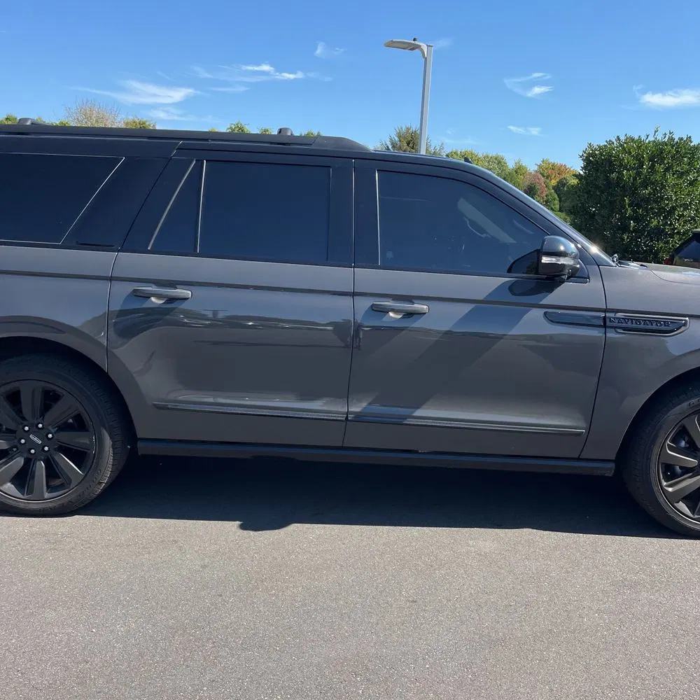 2023 Lincoln Navigator L Black Label