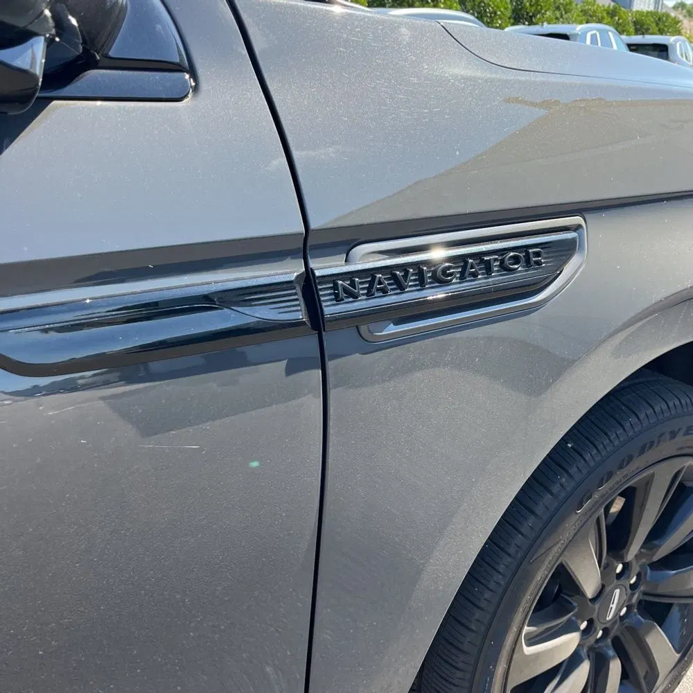 2023 Lincoln Navigator L Black Label