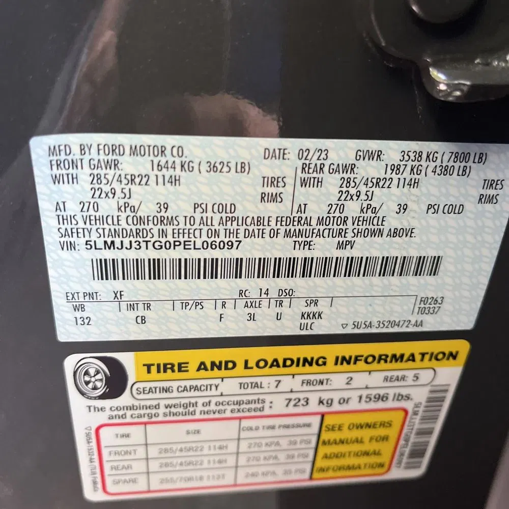 2023 Lincoln Navigator L Black Label
