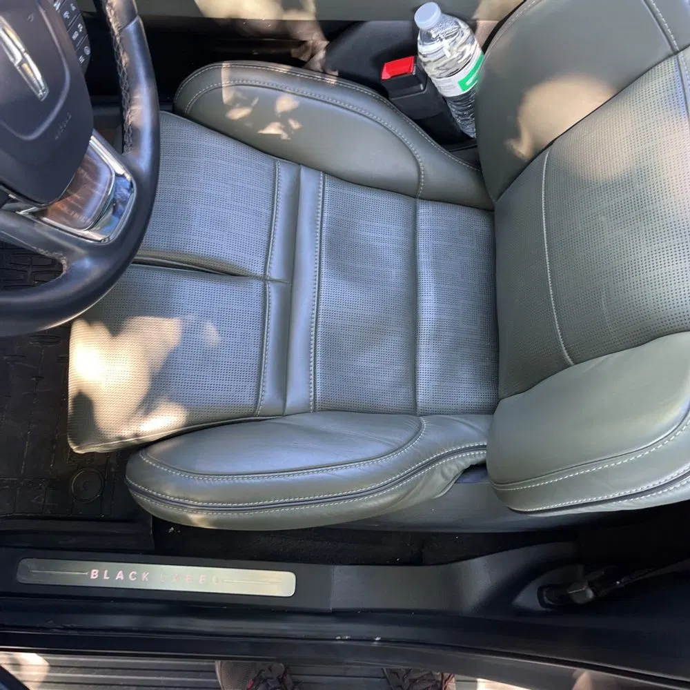 2023 Lincoln Navigator L Black Label