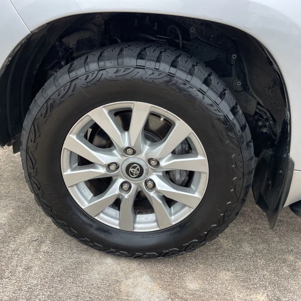 2018 Toyota Land Cruiser Base