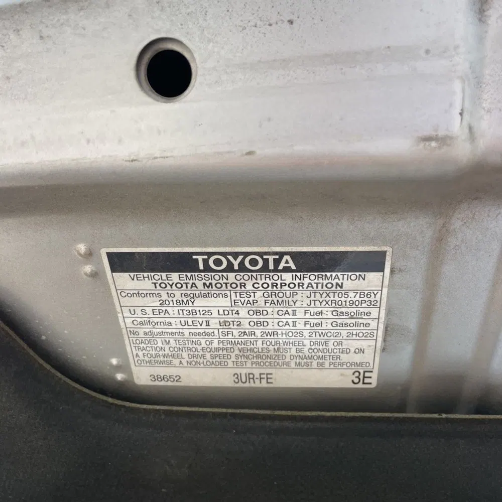 2018 Toyota Land Cruiser Base