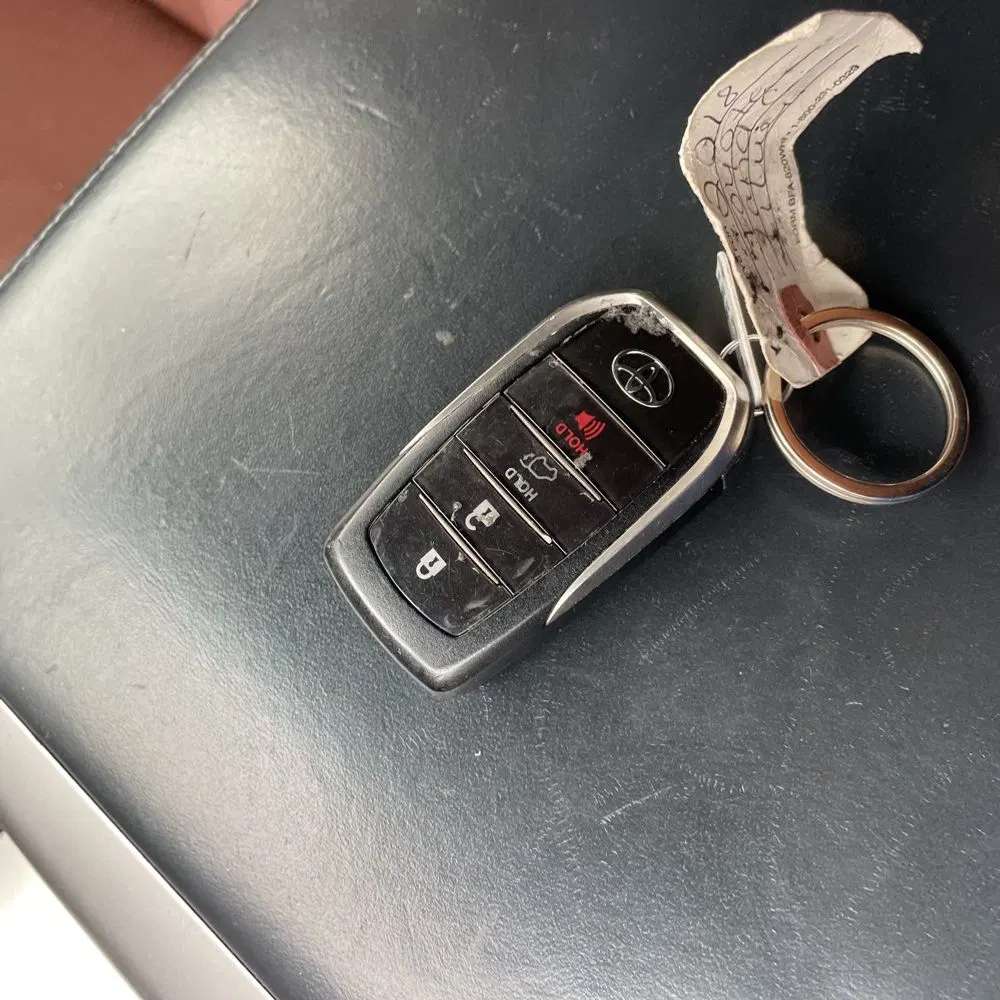 2018 Toyota Land Cruiser Base