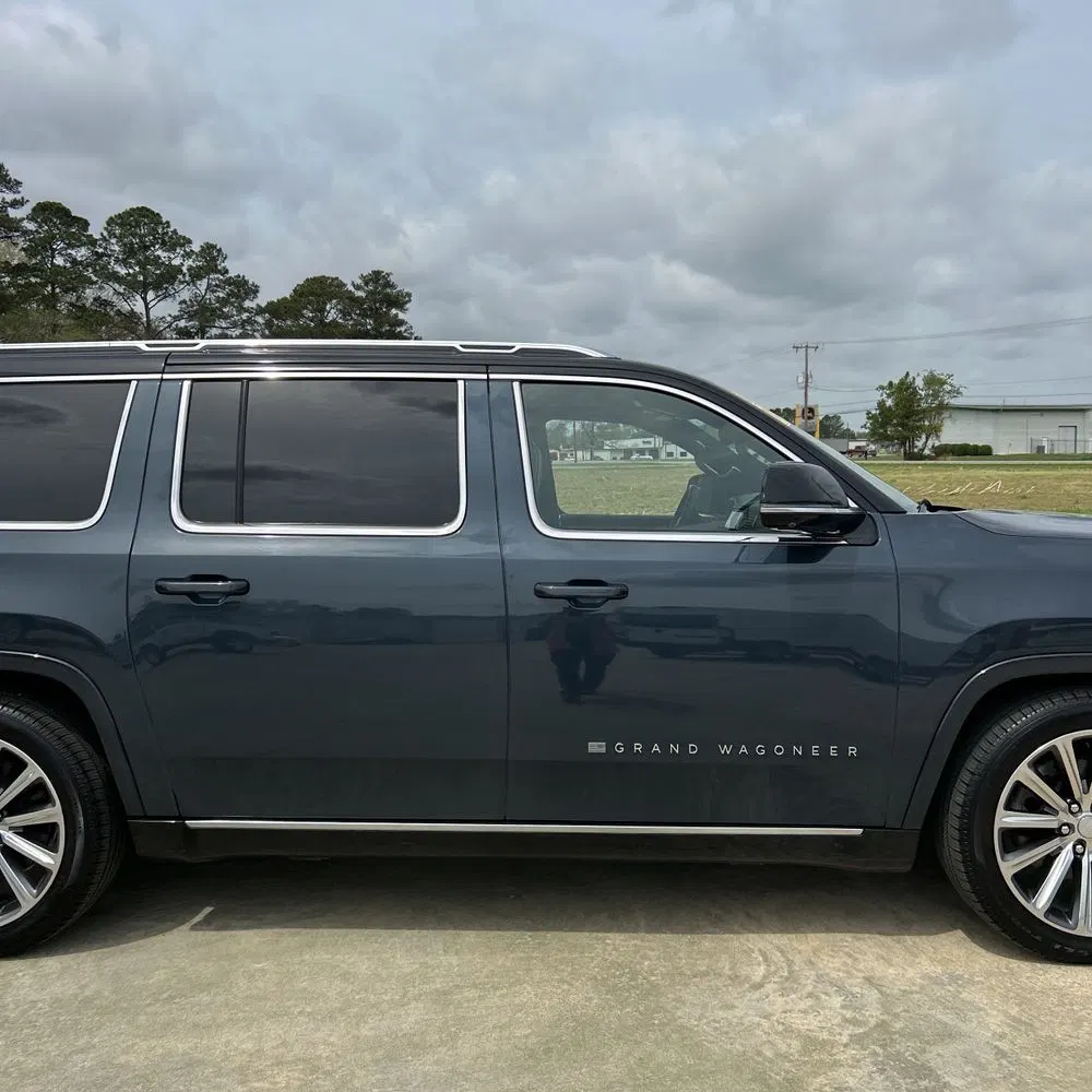 2023 Jeep Grand Wagoneer L Series II