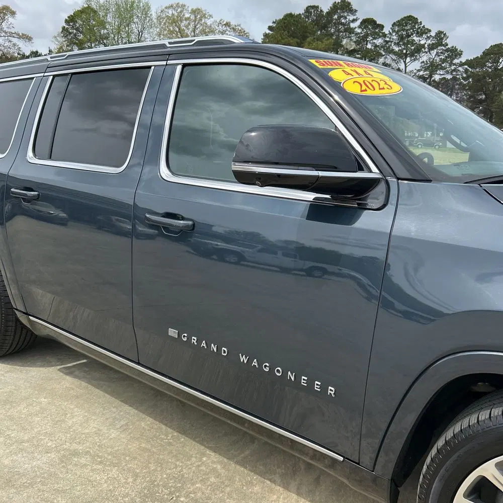 2023 Jeep Grand Wagoneer L Series II