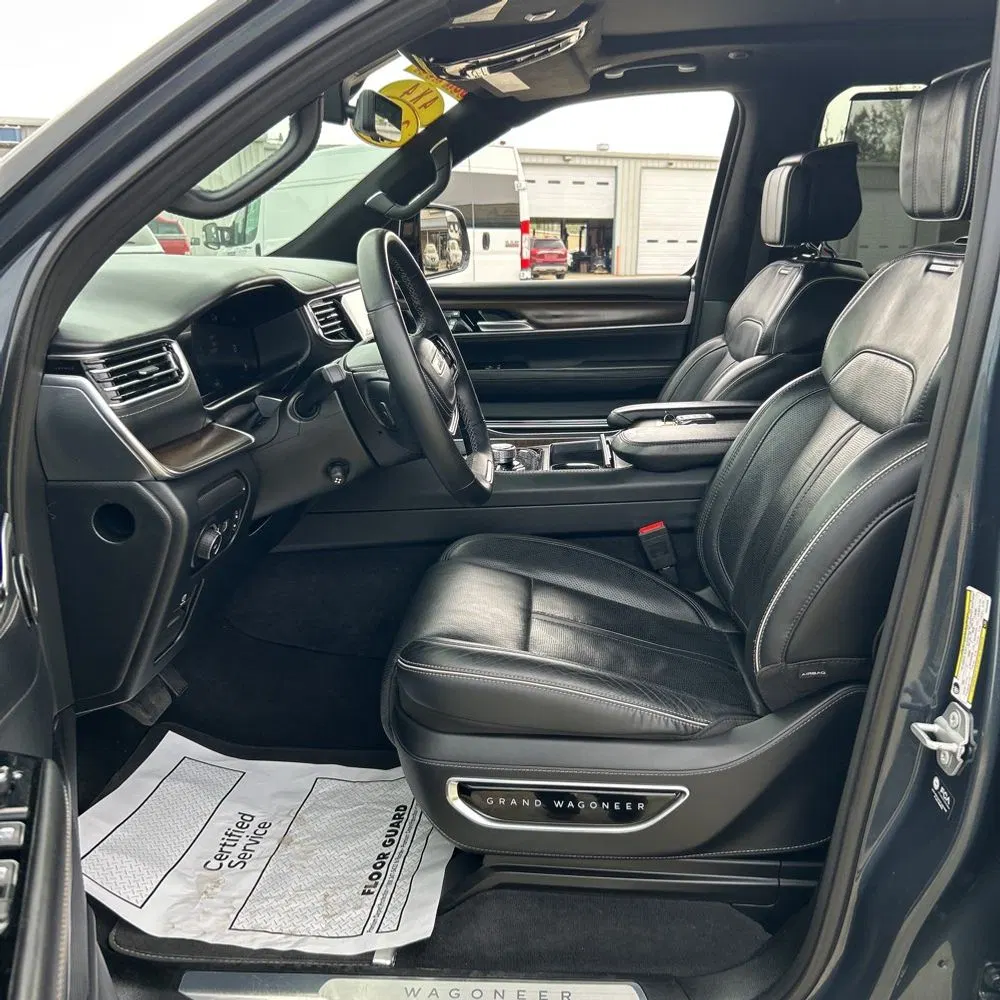 2023 Jeep Grand Wagoneer L Series II