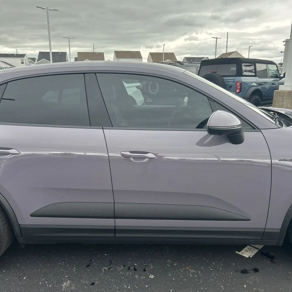 2024 Porsche Macan 4 Electric