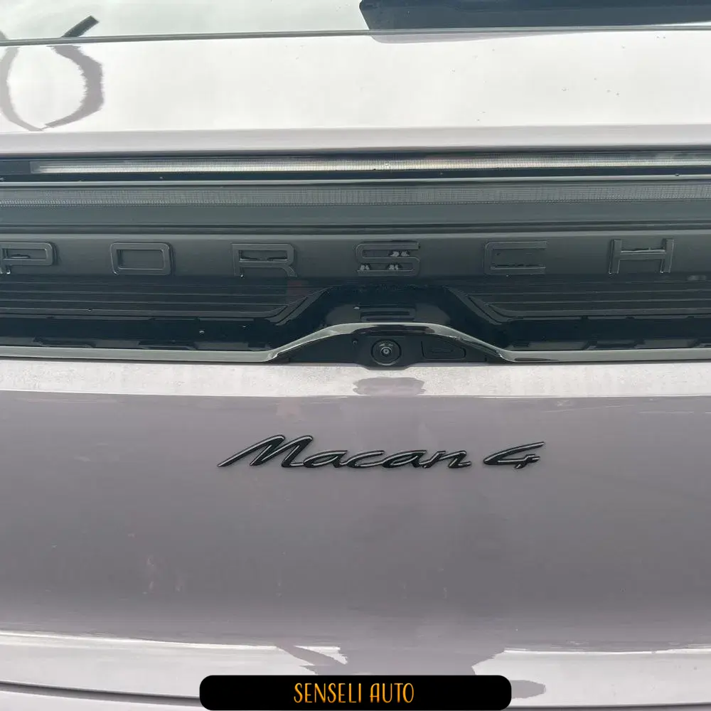2024 Porsche Macan 4 Electric