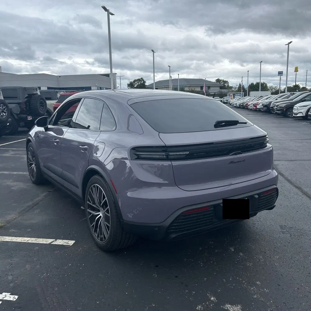 2024 Porsche Macan 4 Electric