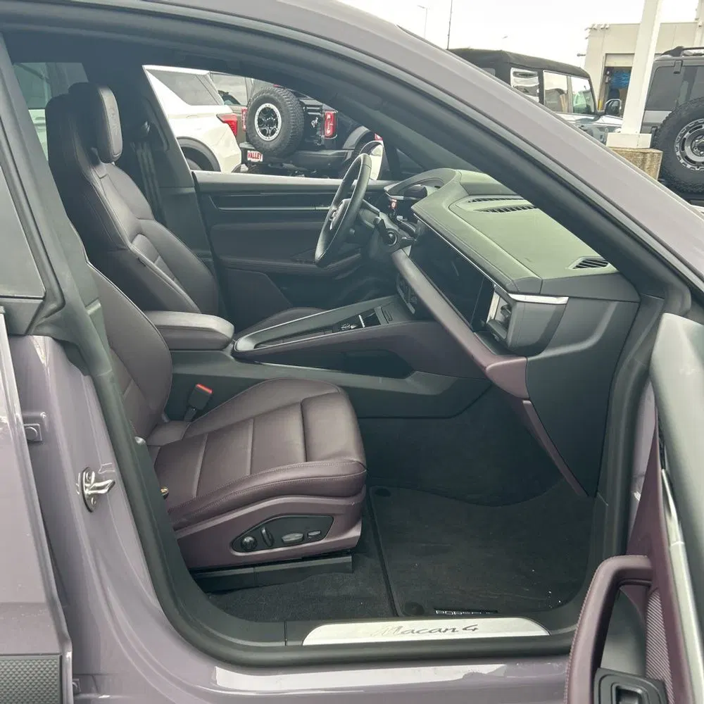 2024 Porsche Macan 4 Electric